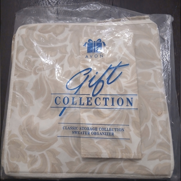 Avon Other - Avon Collection Sweater Organizer New In Package Closet Organizer